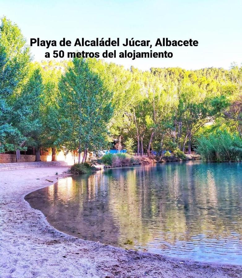 Apartamentos Los Robles Alcala del Jucar Zewnętrze zdjęcie