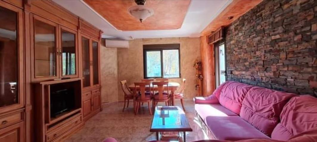Apartamentos Los Robles Alcala del Jucar Zewnętrze zdjęcie