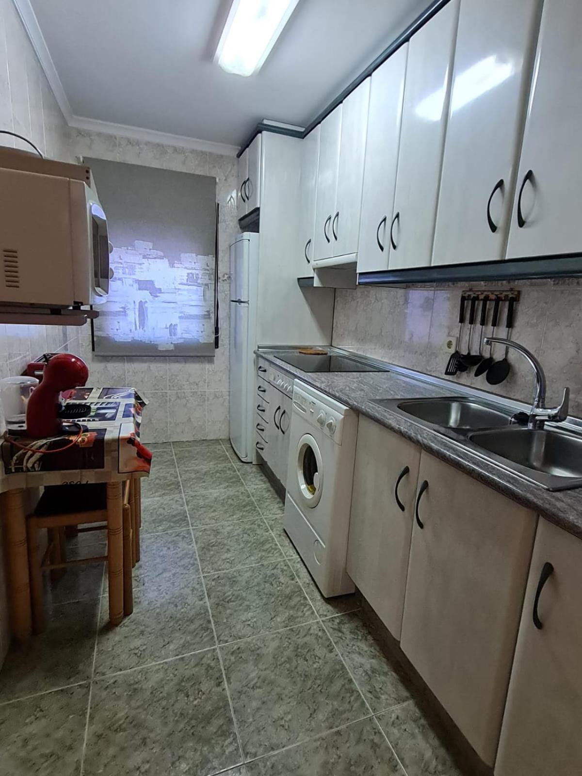 Apartamentos Los Robles Alcala del Jucar Zewnętrze zdjęcie