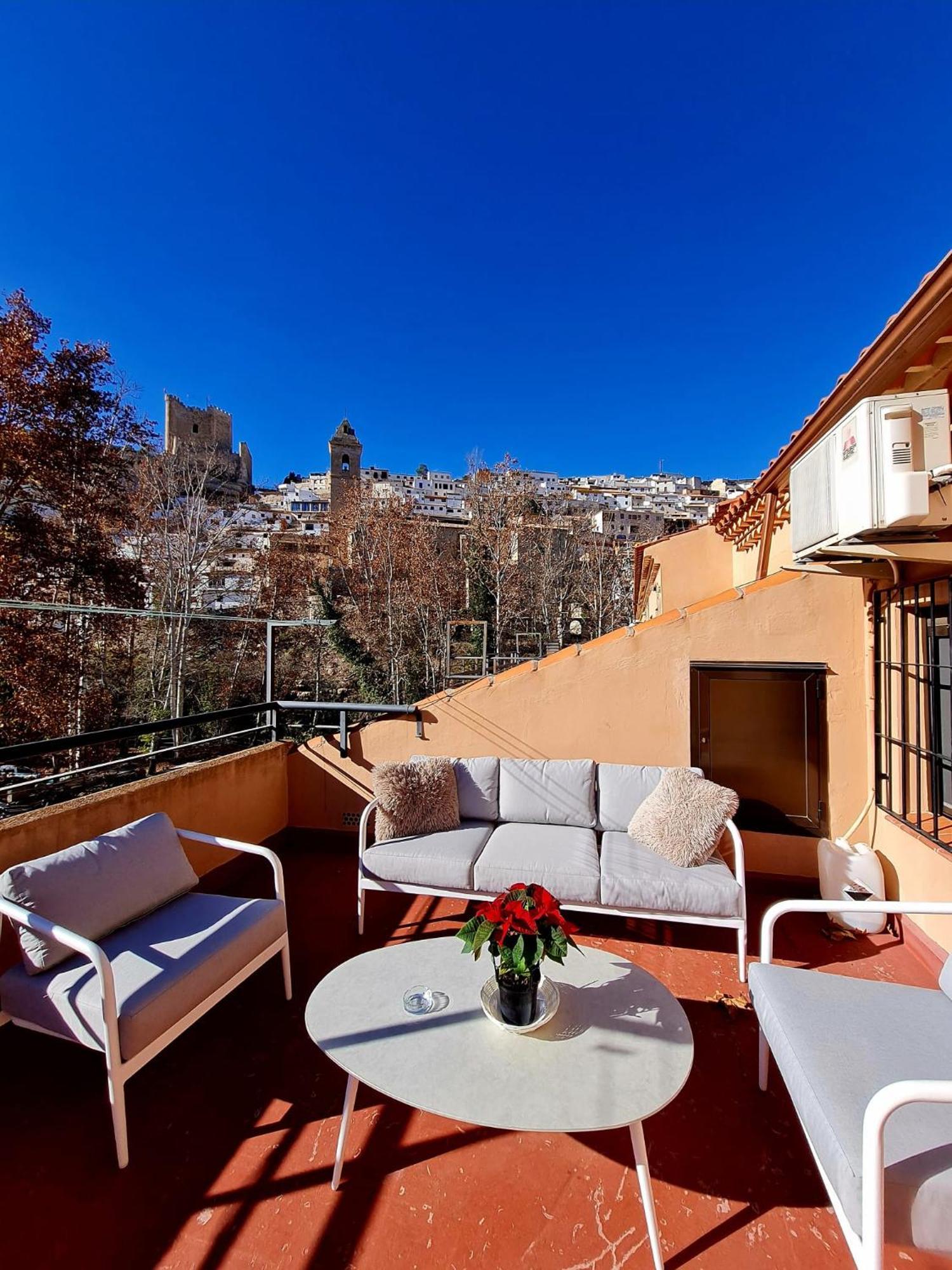Apartamentos Los Robles Alcala del Jucar Zewnętrze zdjęcie
