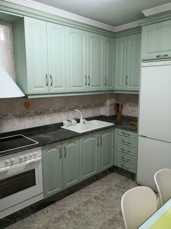 Apartamentos Los Robles Alcala del Jucar Zewnętrze zdjęcie